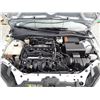 Image 17 : A12B --  2005 FORD FOCUS ZX5 , Silver , 105727  KM's