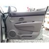 Image 25 : F3 --  2007 KIA RONDO , Silver , 221304  KM's