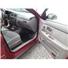 Image 16 : A12A --  2002 FORD TAURUS SE  , Red , 191927  KM's