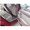 Image 17 : A12A --  2002 FORD TAURUS SE  , Red , 191927  KM's