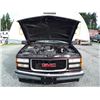 Image 17 : F1 --  1996 GMC SUBURBAN SLT , Red , 269619  KM's