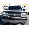 Image 2 : G4 --  2004 CHEVROLET SILVERADO 2500 H.D. 4X4 , Silver , 244430  KM's