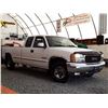 Image 10 : G3 --  1999 GMC SIERRA EXT CAB , White , 131999  KM's