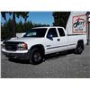 Image 1 : G3 --  1999 GMC SIERRA EXT CAB , White , 131999  KM's