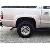 Image 21 : F6 --  2005 CHEVROLET SUBURBAN 2500 4X4 , Grey , 302325  KM's