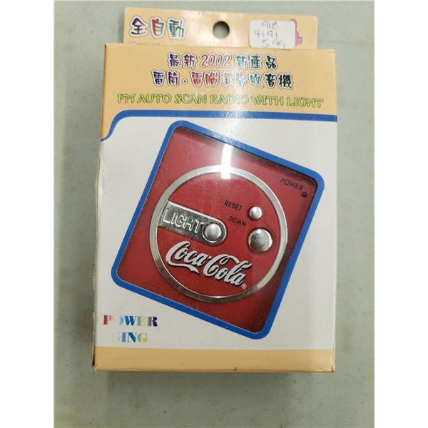 COCA COLA SMALL FM AUTO SCAN RADIO WITH LIGHT