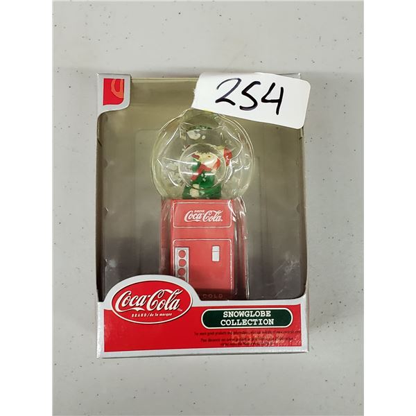 COCA COLA MINI SNOW GLOBE COLLECTION