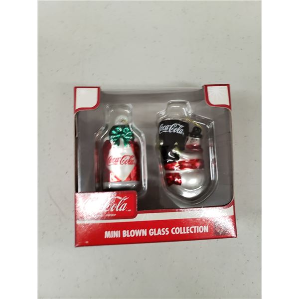 COCA COLA MINI SNOW GLOBE COLLECTION