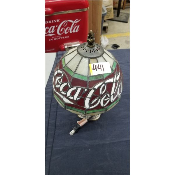 STAINED GLASS LOOK, TIFFANY STYLE LAMP 13" HIGH