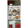 Image 11 : VARIETY OF COCA COLA ADS AND COLLECTORS BOOKS