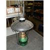 Image 1 : Antique Oil Lamp