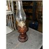 Image 2 : Antique Oil Lamp