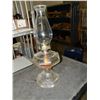 Image 1 : Antique Oil Lamp