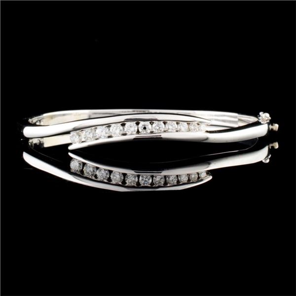 14K Gold 0.88ctw Diamond Bangle