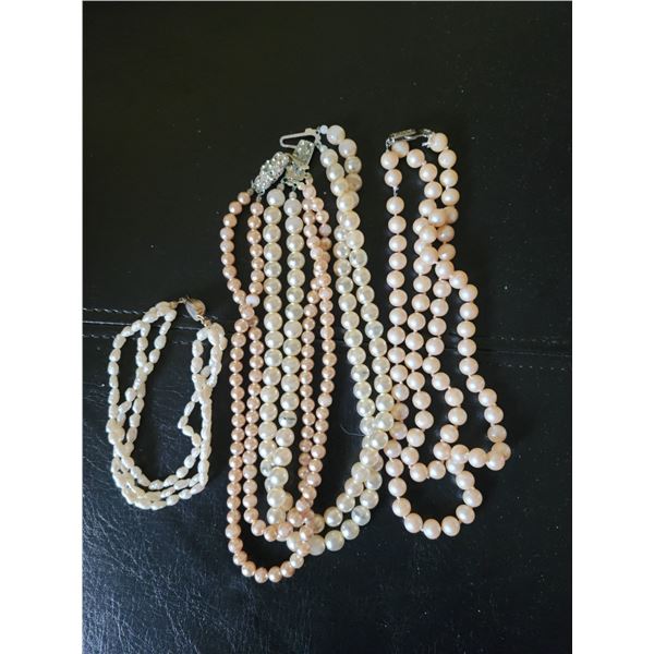 lot pearls
