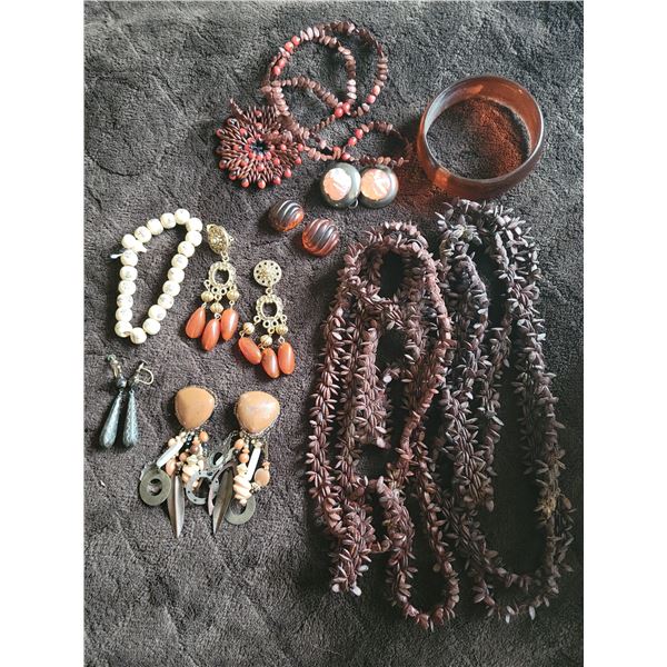 lot jewelry beaded seeds amber color