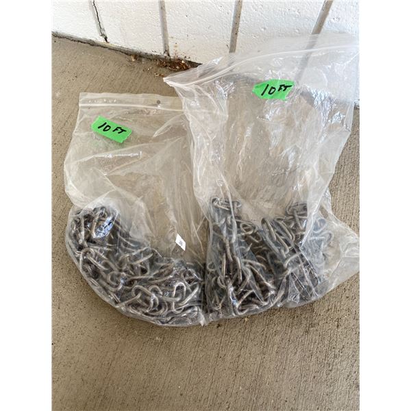 2 10ft chains