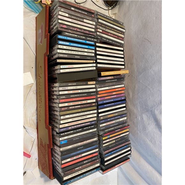 Lot of cds