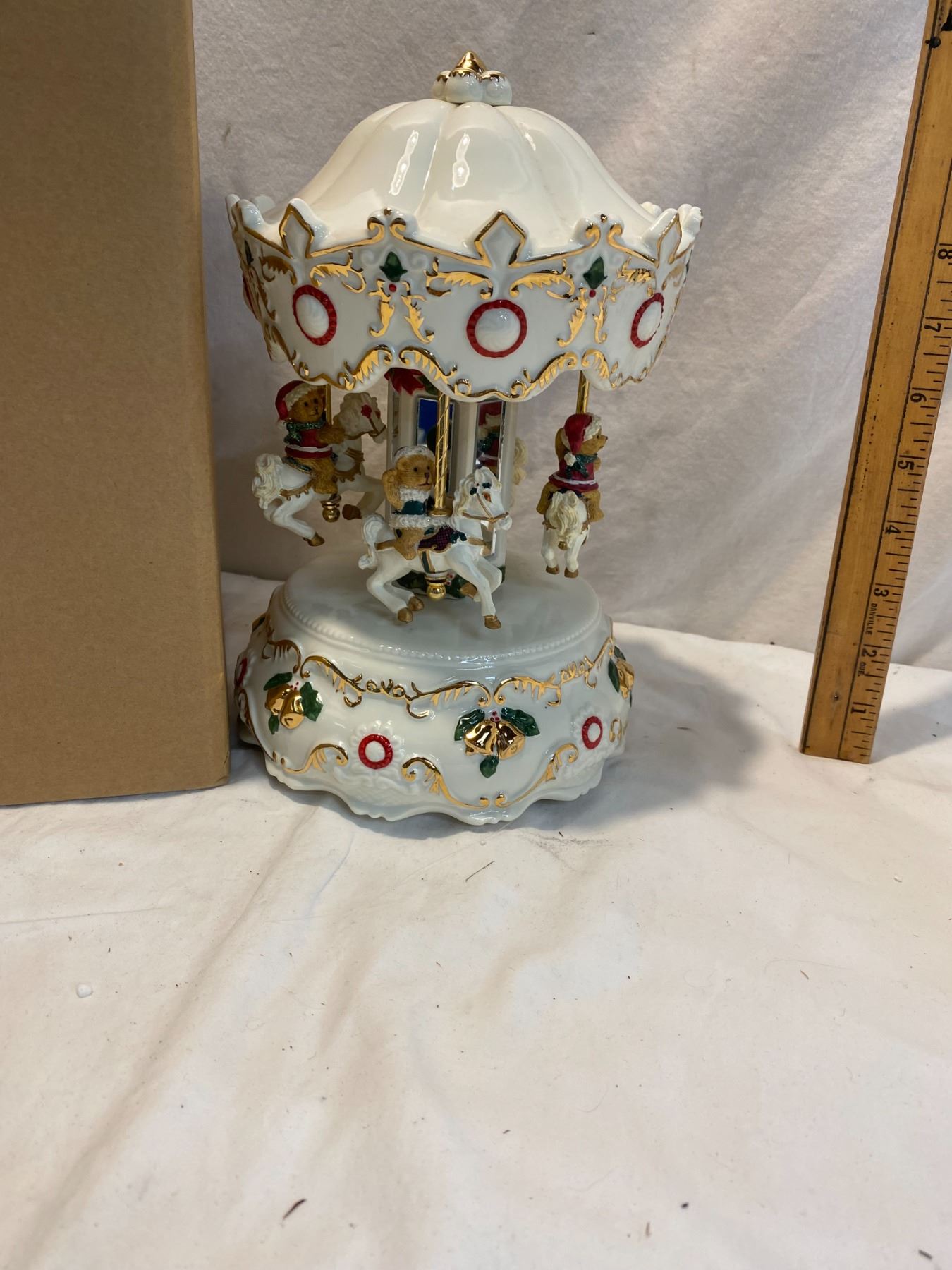 Avon holiday classic Carousel