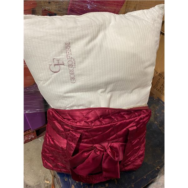 Two pillows Giorgio Frerri