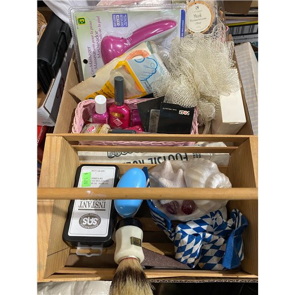 Lot nail polishe and bathroom related