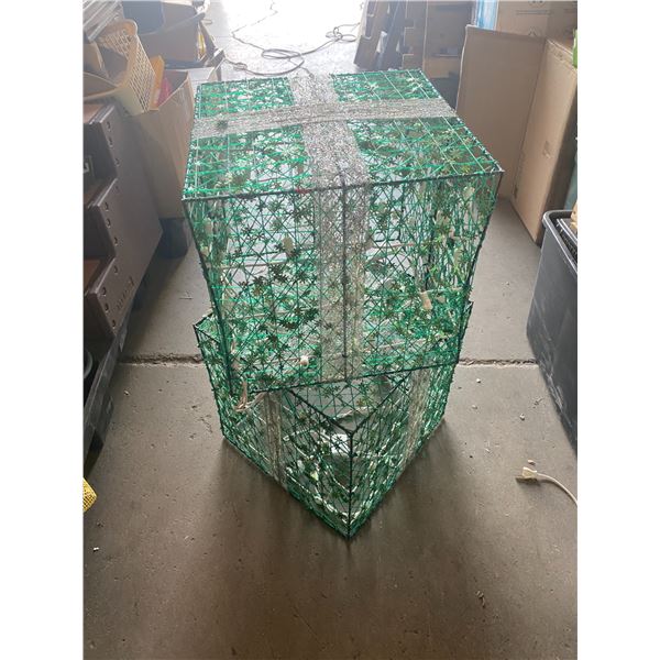 Light up Christmas boxes