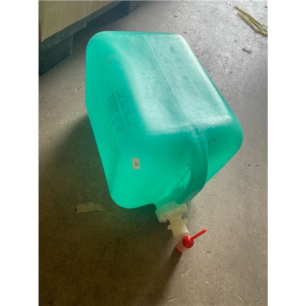 Water jug
