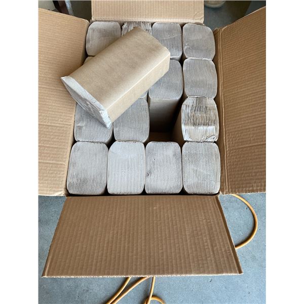 2 cases paper towels