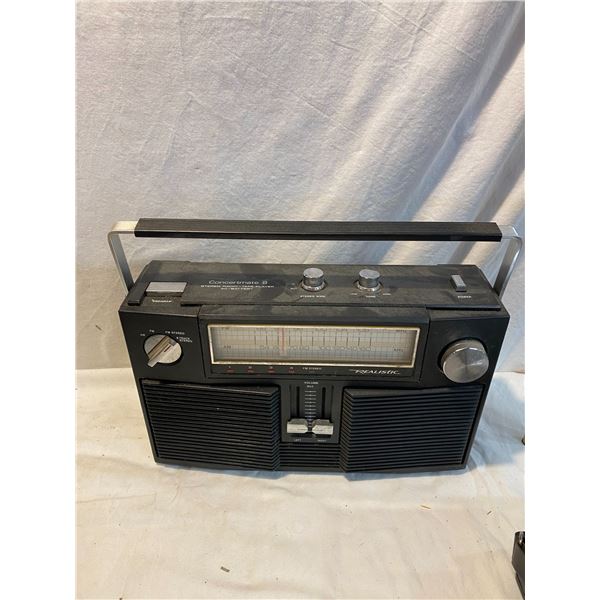 Realistic concertante 8 radio tape player