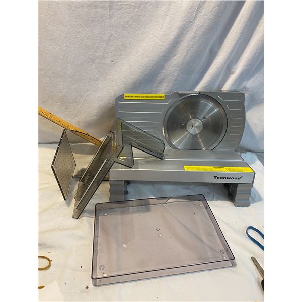 Tech wood meat slicer