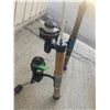 Image 2 : 2 rods and reels
