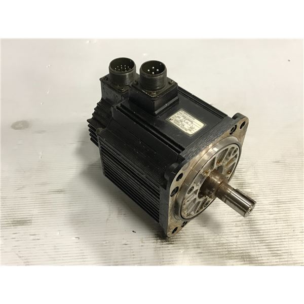 YASKAWA SGMG-09A2AB AC SERVO MOTOR