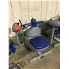 Image 2 : HOGGAN SPRINT CIRCUIT COMMERCIAL SEATED BICEPS / TRICEPS CURL