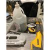 Image 2 : CHEMICAL SPRAYER, PAINT TRAYS & TOP HYDRAULIC MOTOR WITH PARTS