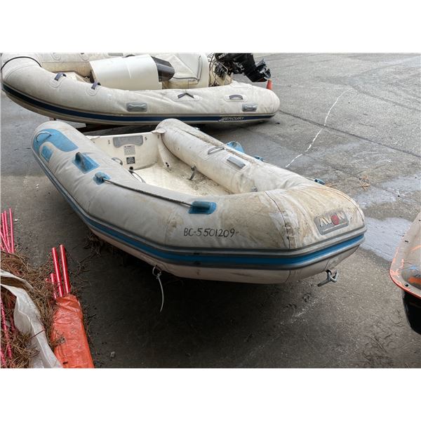 AVON ROVER 2.80 RIB 3 PERSON SOLID BOTTOM INFLATABLE BOAT