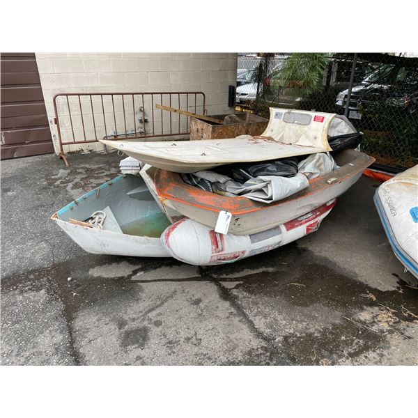 ASSORTED INFLATABLE & FIBERGLASS SMALL BOAT PARTS