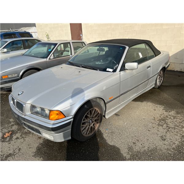 *1999 BMW 328I CONVERTIBLE, GREY, VIN WBABK833XXEY91674