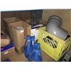 Image 4 : SHELF OF ASSORTED PLUMBING HARDWARE, FITTINGS, AND CLAMPS