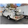 Image 2 : 2004 FORD F-550 XL SUPERDUTY, 2DR GIRAFE, WHITE, VIN#1FDAF57P34EB16008