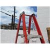 Image 2 : Werner Extra Heavy Duty 6' Ladder Load Capacity 300 lbs, Type 1A