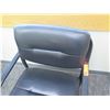 Image 3 : Office Upholstered Arm Chair 19" Seat