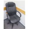 Image 1 : Rolling Adjustable Office Upholstered Arm Chair