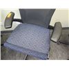 Image 2 : Rolling Adjustable Office Arm Chair w/ Mesh Back