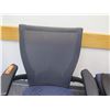 Image 2 : Rolling Adjustable Office Arm Chair w/ Mesh Back