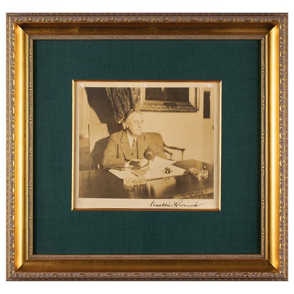 Franklin D. Roosevelt Signed Photograph