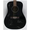 Image 2 : Maroon 5 Signed Guitar