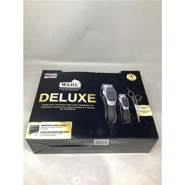 WAHL Deluxe Complete Haircutting And Trimming Kit