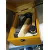 Image 2 : SHOESHINE KIT