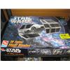 Image 2 : 2 STAR WARS MODEL KITS