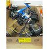 Image 1 : BOX OF SPINNING REELS